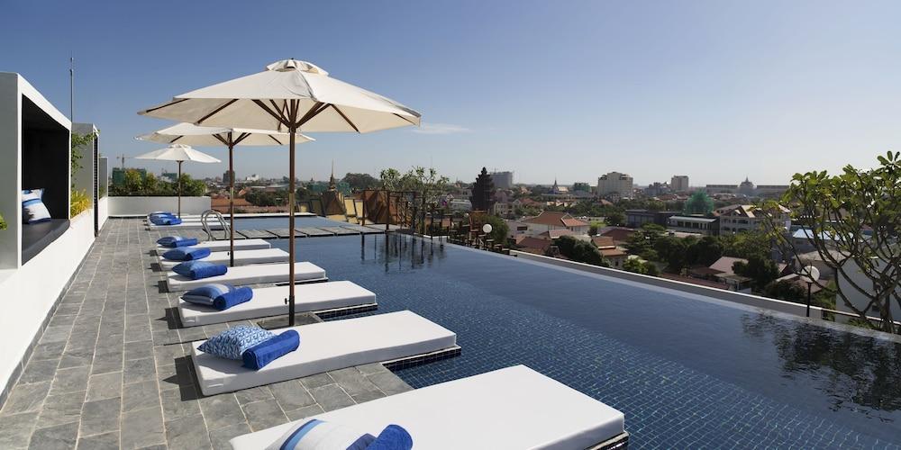 Patio Hotel y Urban Resort Phnom Penh Exterior foto