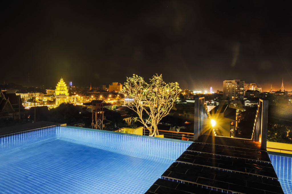 Patio Hotel y Urban Resort Phnom Penh Exterior foto