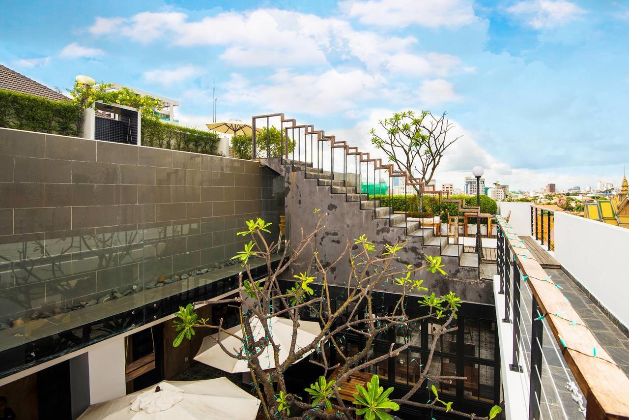 Patio Hotel y Urban Resort Phnom Penh Exterior foto